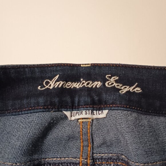 American Eagle Jeans Size 4 Artist Low Rise Flare Leg Dark Wash - Picture 5 of 10